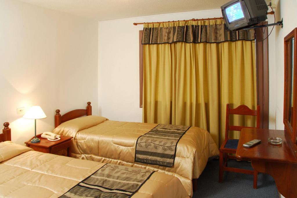 King'S Hotel Bariloche Habitación foto